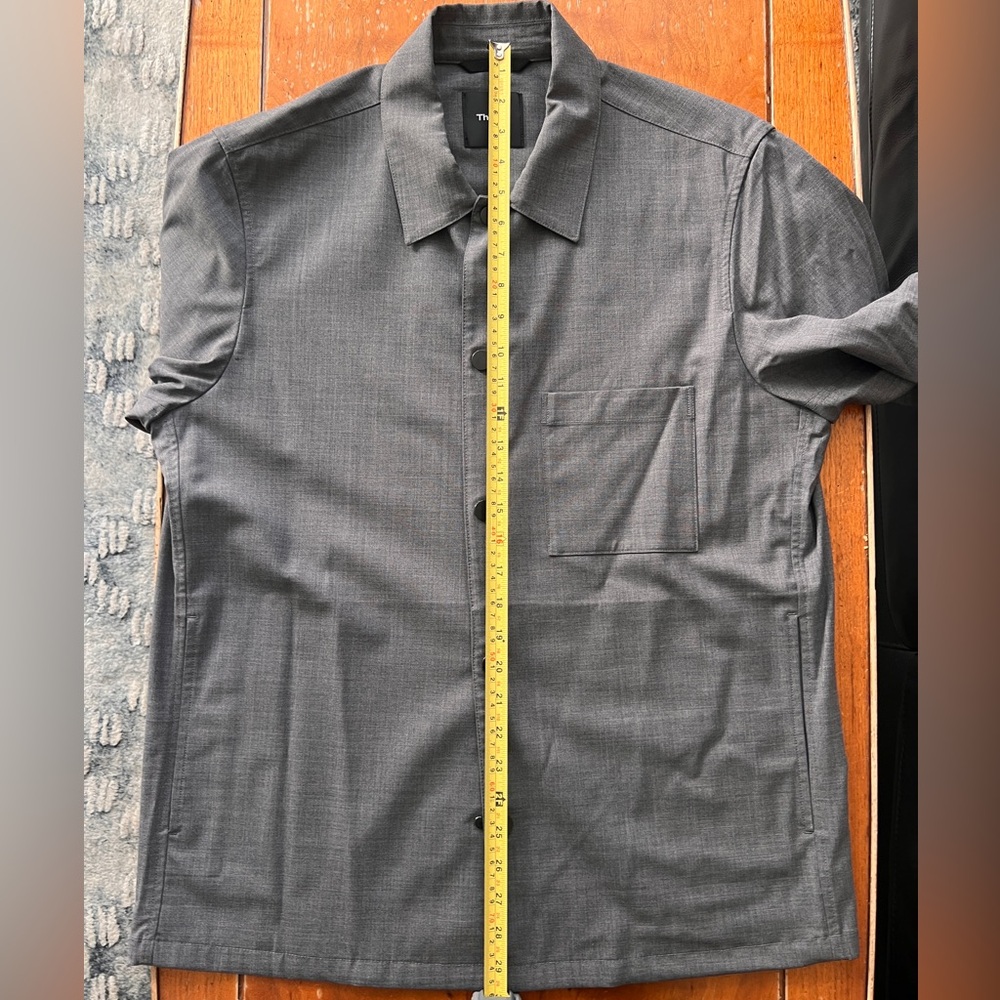 THEORY Super dry wool over shirt - Picture 9 of 10